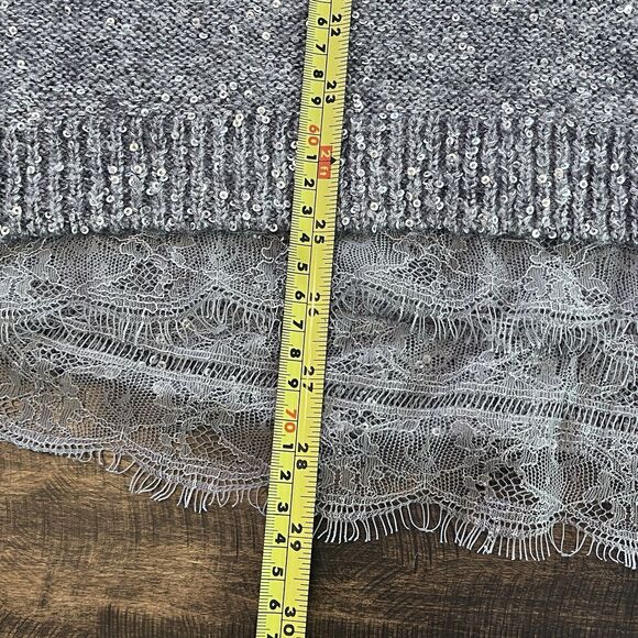 Chicos Sz 2/L Samantha Shine Womens V-Neck Sweater Gray Silver Sequins Lace Hem - Picture 13 of 14
